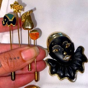 Tie Pins, Broches, Clips